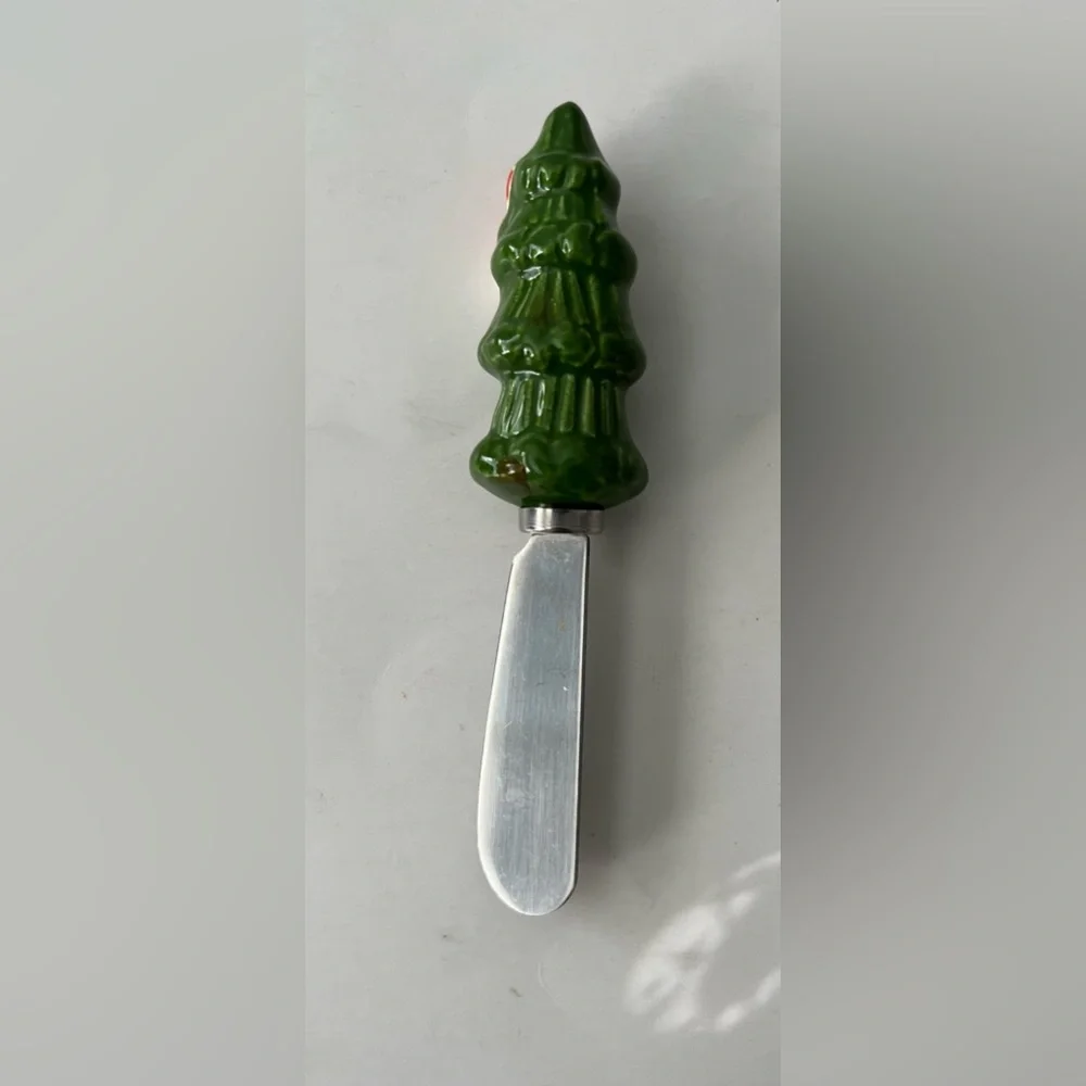 VTG Christmas Set Of 6 Butter/Cheese Spreaders Stainless Steel FlAWED